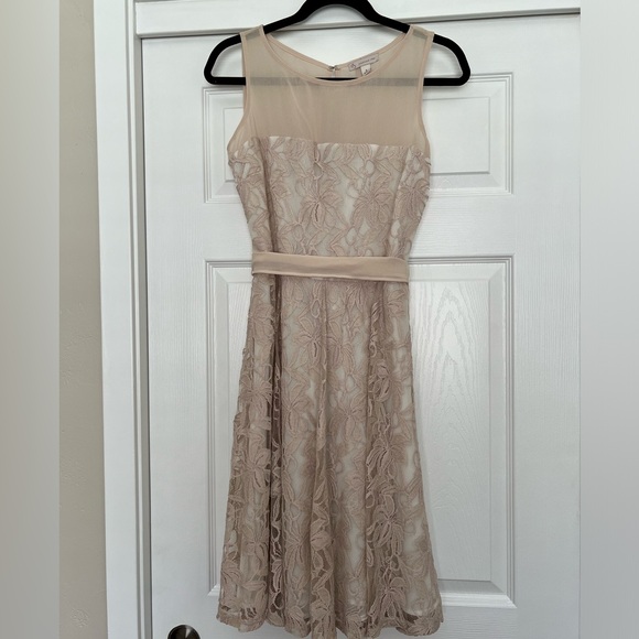Dressbarn Sleeveless Dress Women’s Size 6 / Champagne - Picture 1 of 5